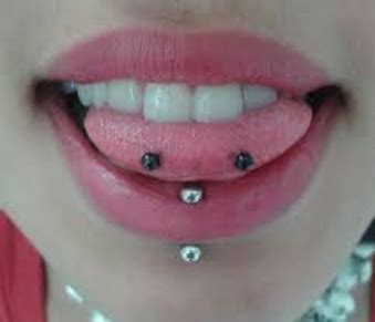 Pros and Cons of Snake Eyes Tongue Piercing